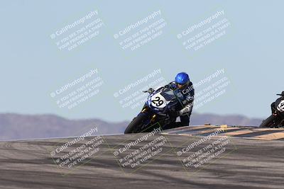 media/Dec-07-2025-CVMA (Sun) [[3e7d2de5dc]]/Race 7-Formula Lightweight Twins Shootout/